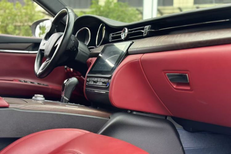 玛莎拉蒂 总裁 2017款 3.0T 标准型中控内饰7005