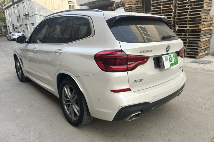 宝马X3 2020款  xDrive28i M运动套装车身外观6004