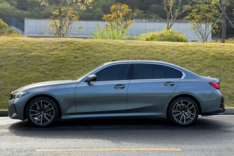 宝马3系 2025款 325Li M运动套装车身外观6004