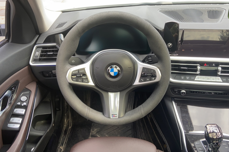 宝马3系 2021款 改款二 325Li M运动套装局部细节13