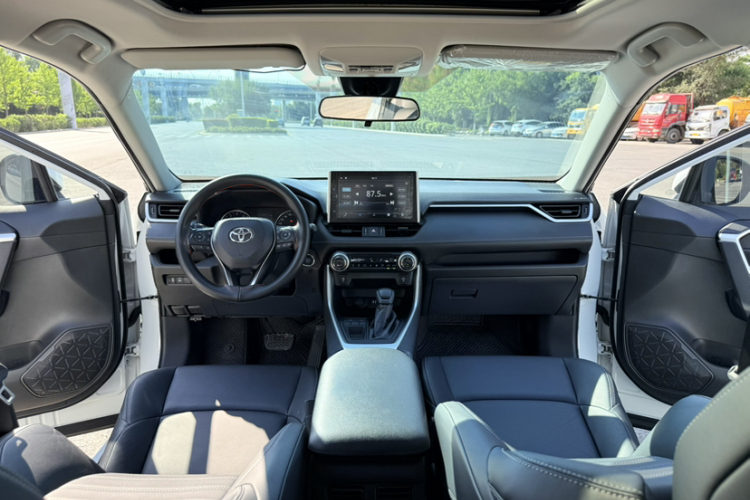 丰田 威兰达 2020款 2.0L CVT两驱豪华版中控内饰7001