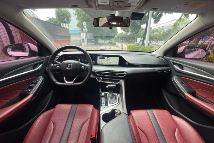 长安 逸动 2021款 PLUS 蓝鲸NE 1.4T GDI DCT旗舰型中控内饰7003