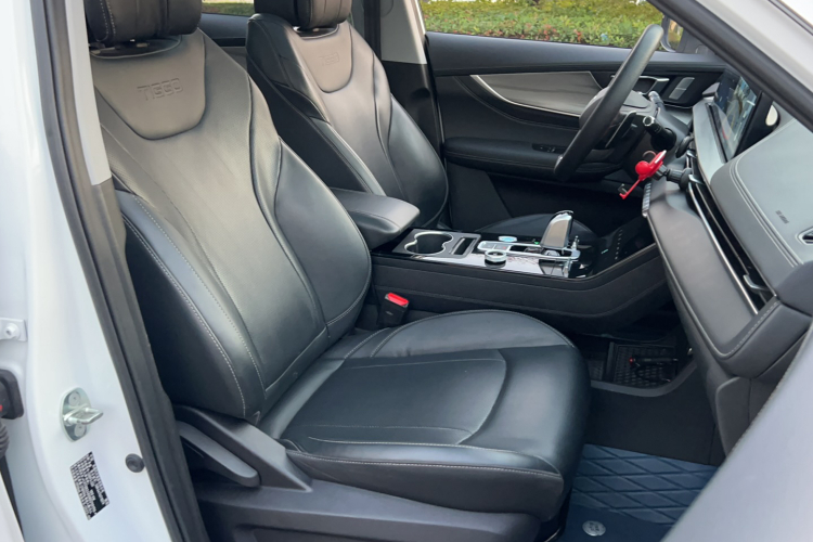 奇瑞 瑞虎8 PLUS 2022款 鲲鹏版 390TGDI DCT豪情版+局部细节41