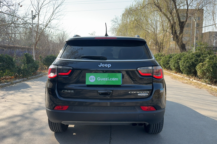 Jeep 指南者 2017款 200T 自动家享版车身外观6005