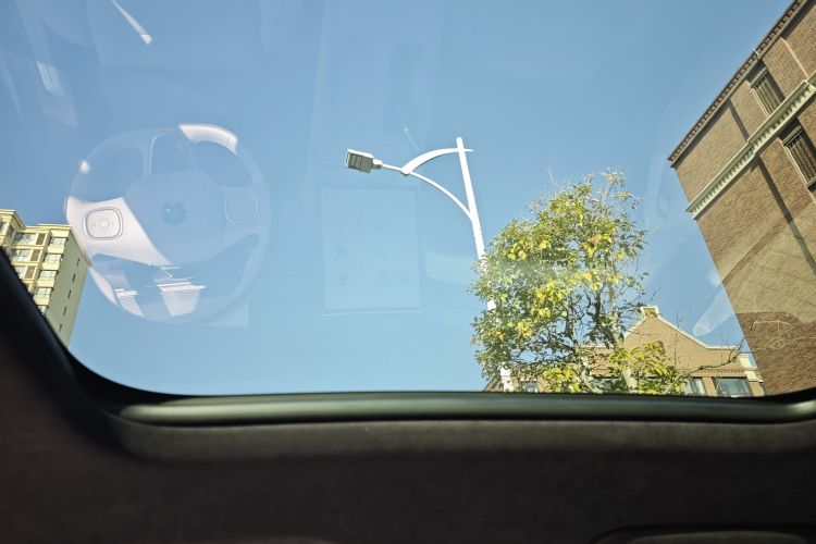 蔚来ES6 2024款 75kWh中控内饰7005