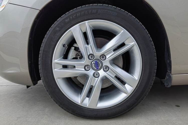 沃尔沃S60 2014款 S60L T5 智驭版车身外观6001