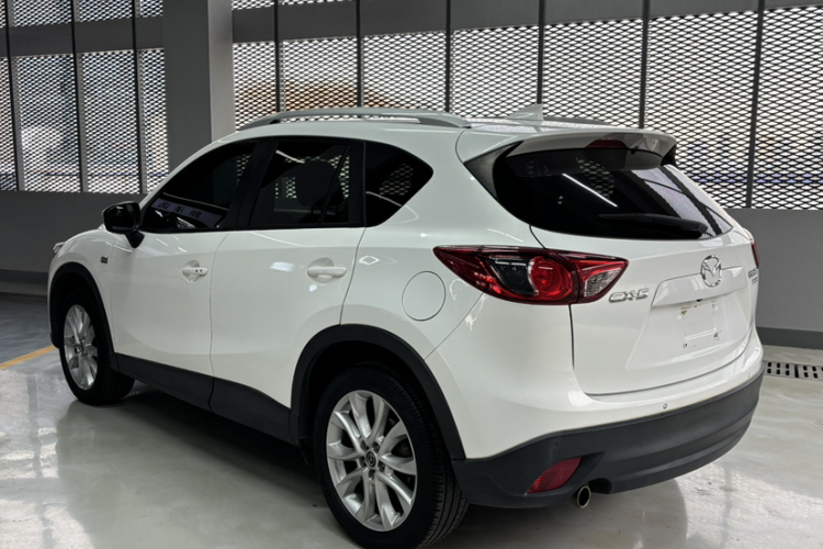 马自达CX-5 2015款 2.5L 自动四驱尊贵型车身外观6010