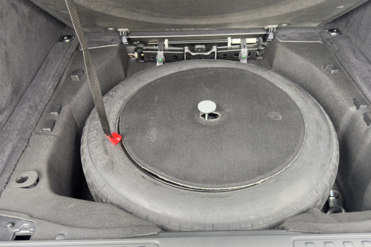 路虎 揽胜运动版 2016款 3.0 SC V6 HSE DYNAMIC中控内饰7002