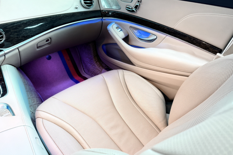 奔驰S级 2014款 S 320 L 商务型中控内饰7003