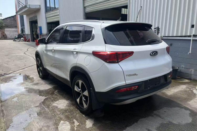 奇瑞 瑞虎7 2016款 1.5T 手动耀目版车身外观6003