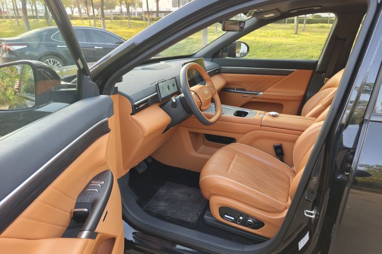 东风奕派 eπ008 2025款 210Max增程版 5座车身外观6007