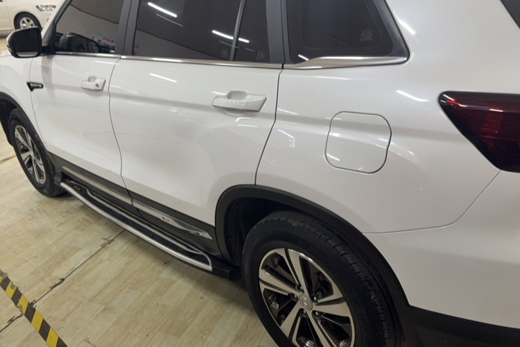 长安CS75 2018款 280T 自动智惠型 国V车身外观6005