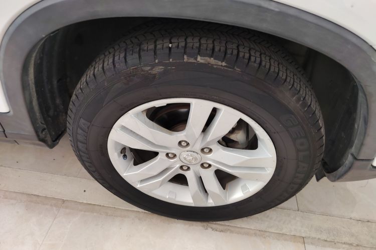 长安CS75 2014款 1.8T 自动尊贵型 国IV车身外观6006