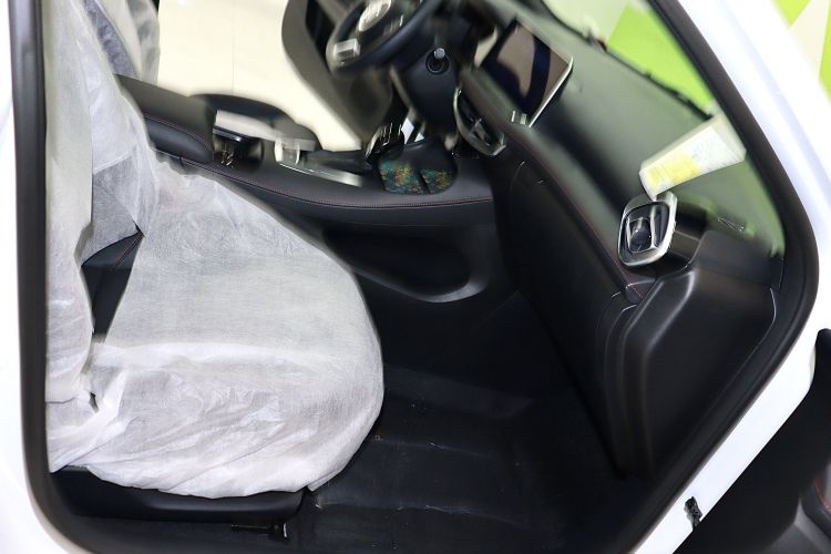 名爵 MG5 2025款 180DVVT 全球豪华版中控内饰7005