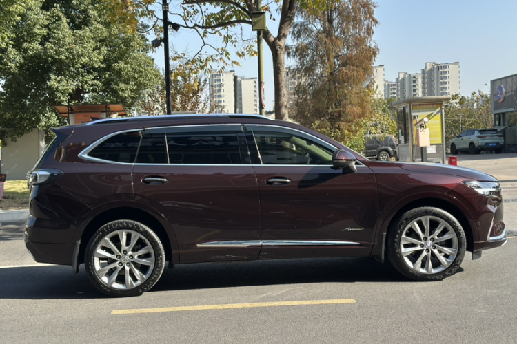 别克 2022款 昂科威Plus Avenir艾维亚 七座版车身外观6005