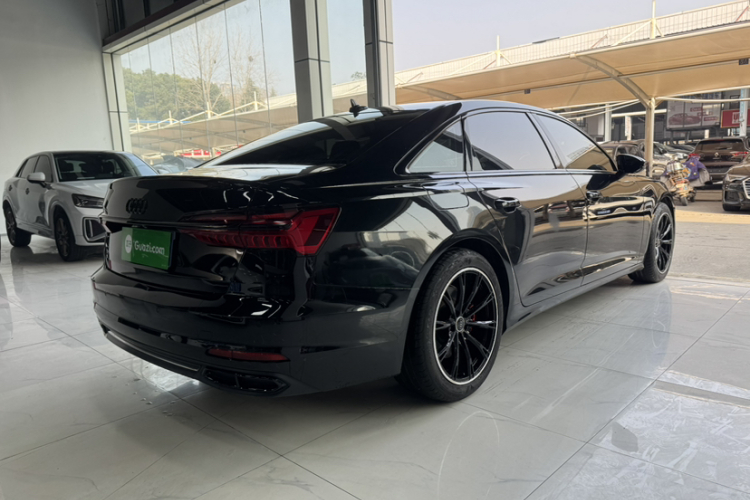 奥迪A6L 2021款 45 TFSI 臻选动感型车身外观6006