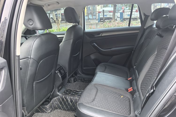 斯柯达 柯迪亚克 2019款 TSI330 5座两驱舒适版 国V中控内饰7002