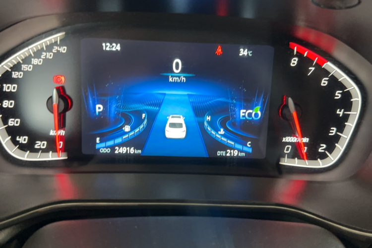 长安CS85 COUPE 2021款 1.5T DCT精英型中控内饰15