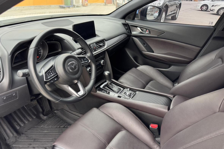 马自达CX-4 2020款 2.0L 自动两驱蓝天品位版中控内饰7001