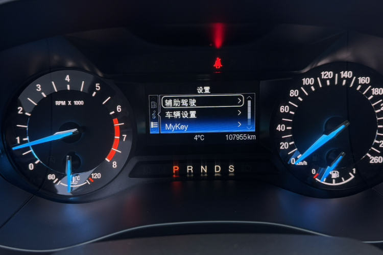 福特 蒙迪欧 2013款 1.5L GTDi180时尚型中控内饰15