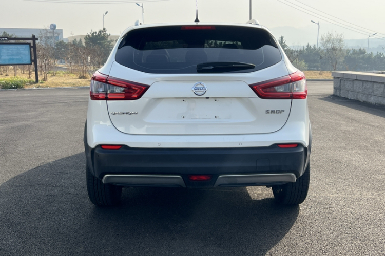 日产 逍客 2022款 2.0L CVT XV Prem豪华版车身外观6004