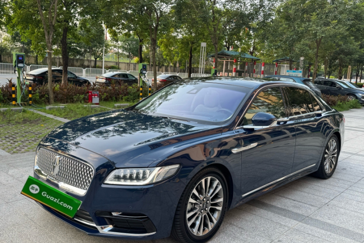 林肯大陆 2019款 2.0T 两驱尊耀版 国VI车身外观1