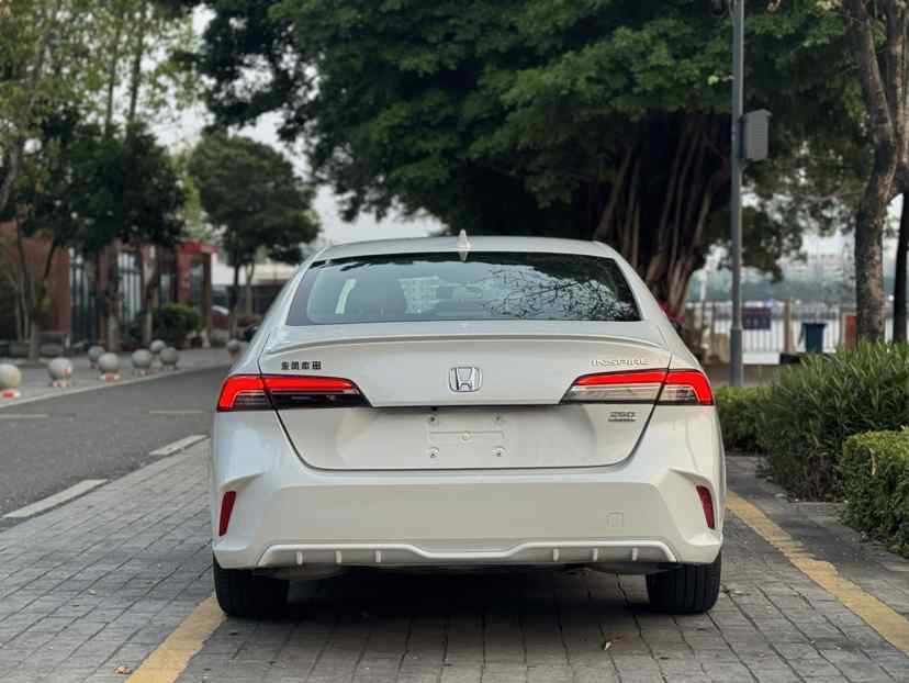 本田 英仕派 2025款 260TURBO 典雅版(4)