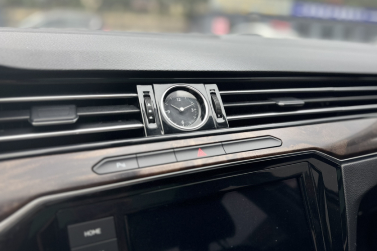 大众 迈腾 2019款 330TSI DSG 豪华型 国VI中控内饰7003