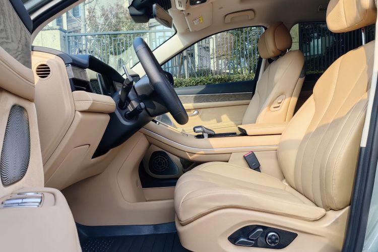 鸿蒙智行 问界M7 2022款 1.5T 后驱舒适版局部细节19