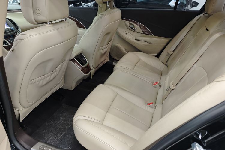 别克 君越 2013款 2.4L SIDI领先舒适型中控内饰7002