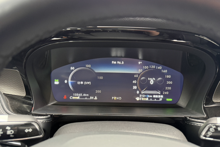 林肯 冒险家新能源 2021款 PHEV 四驱e雅版中控内饰15