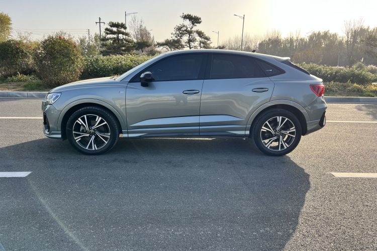 奥迪Q3 Sportback 2023款 40 TFSI 时尚型车身外观6007