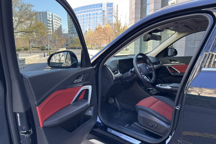 宝马X1 2023款 sDrive25Li M运动套装车身外观6003