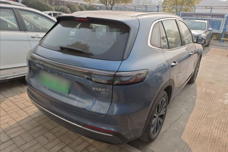 吉利银河 银河星舰7 EM-i 2025款 120km 领航版车身外观6008