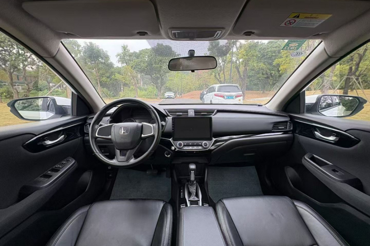 本田 凌派 2019款 180Turbo CVT舒适版 国VI中控内饰7001