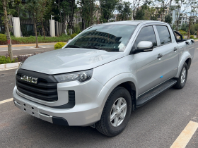 江铃 宝典 2023款 2.5T柴油四驱舒享版标轴JX4D25A6L