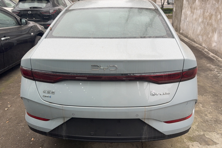 比亚迪 秦PLUS 2025款 DM-i 智驾版 55KM领先型车身外观6004