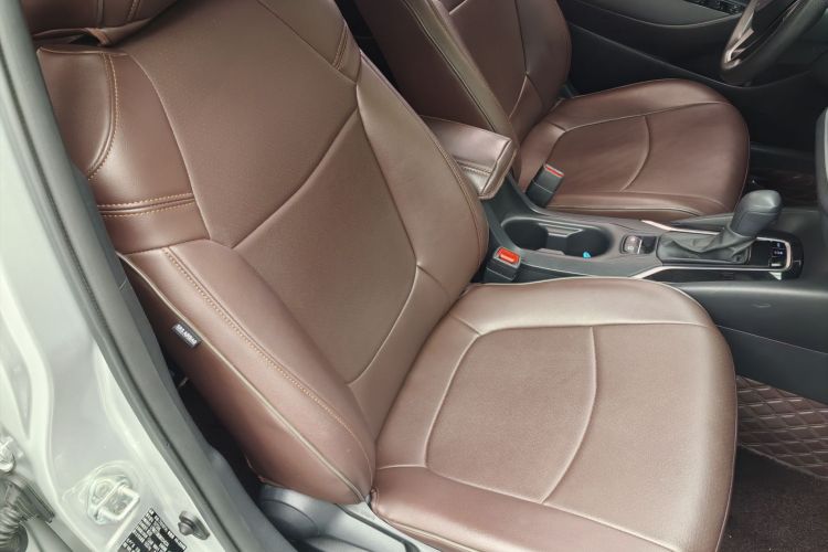 丰田 亚洲狮 2021款 2.0L 进取版车身外观6005