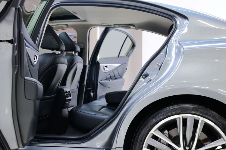 英菲尼迪Q50 2014款 3.7L 豪华运动版中控内饰7008