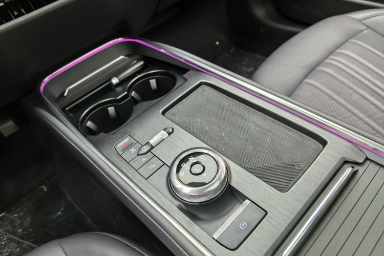 福特 蒙迪欧 2025款 2.0T EcoBoost 至尊型局部细节18