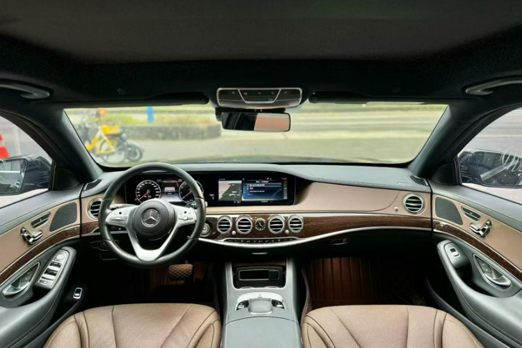 奔驰S级 2020款 S 350 L 商务型 臻藏版中控内饰7008