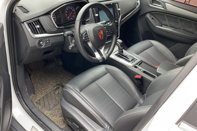 荣威RX5 2016款 20T 两驱自动旗舰版中控内饰7002