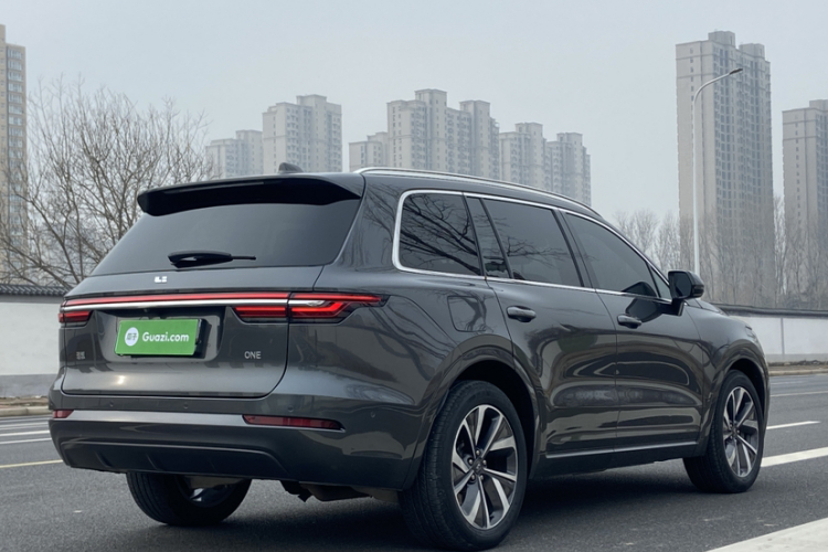 理想汽车 理想ONE 2021款 增程6座版车身外观6009