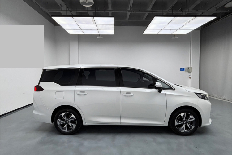 广汽传祺 传祺M6 2023款 PRO 270T DCT豪华版车身外观6006