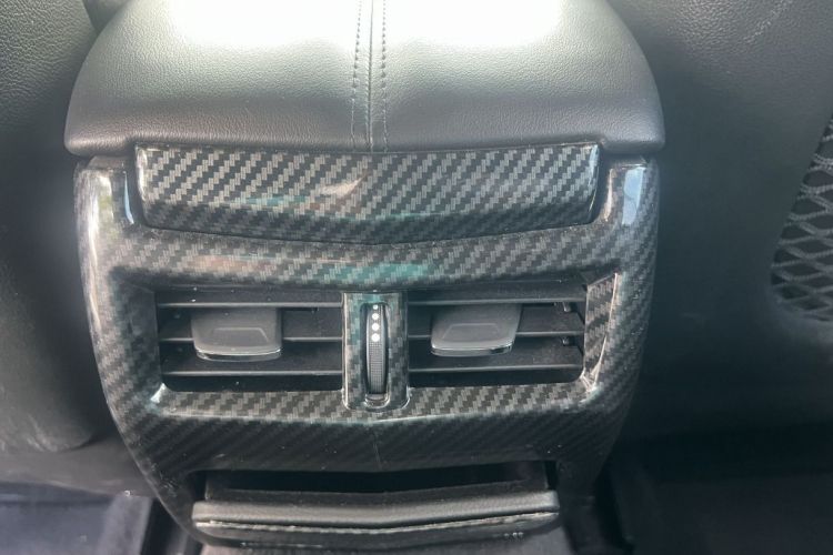 凯迪拉克ATS-L 2017款 28T 技术型中控内饰7002