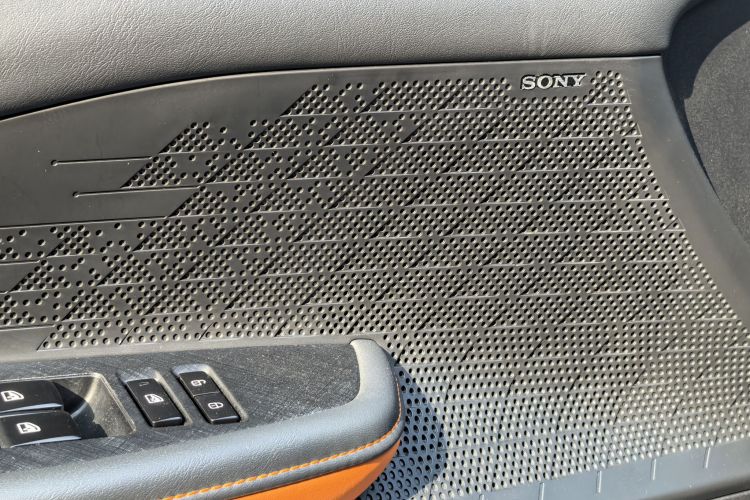 长安UNI-V 2023款 1.5T 智慧领航型中控内饰7007