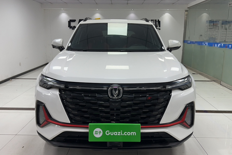 长安CS35PLUS 2023款 畅享版 1.4T DCT豪华型车身外观6005