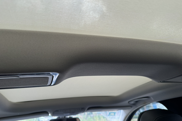 奔驰C级 2018款 C 200 L 运动版局部细节22