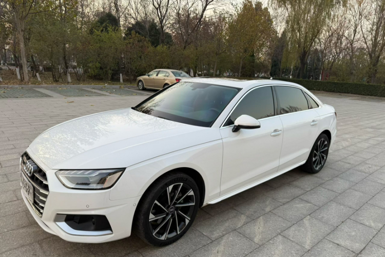 奥迪A4L 2022款 40 TFSI 豪华致雅型车身外观6005
