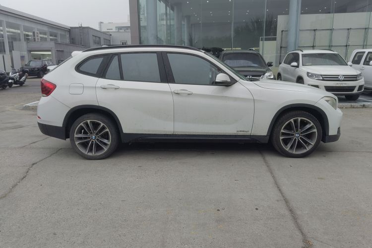 宝马X1 2013款 sDrive18i 运动设计套装车身外观6002